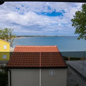 Apartman Sunshine Bay, Nin
